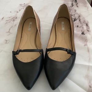 GEOX Respira two-tone, pointed toe flats.